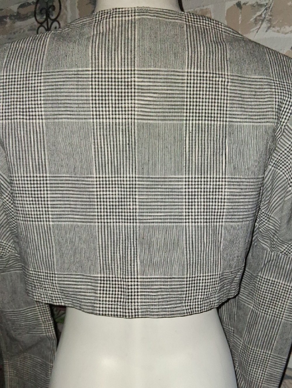 🦄Jenn Hsing Vintage Plaid Cropped Button-Front Jacket - Black/Gray - Picture 6 of 7